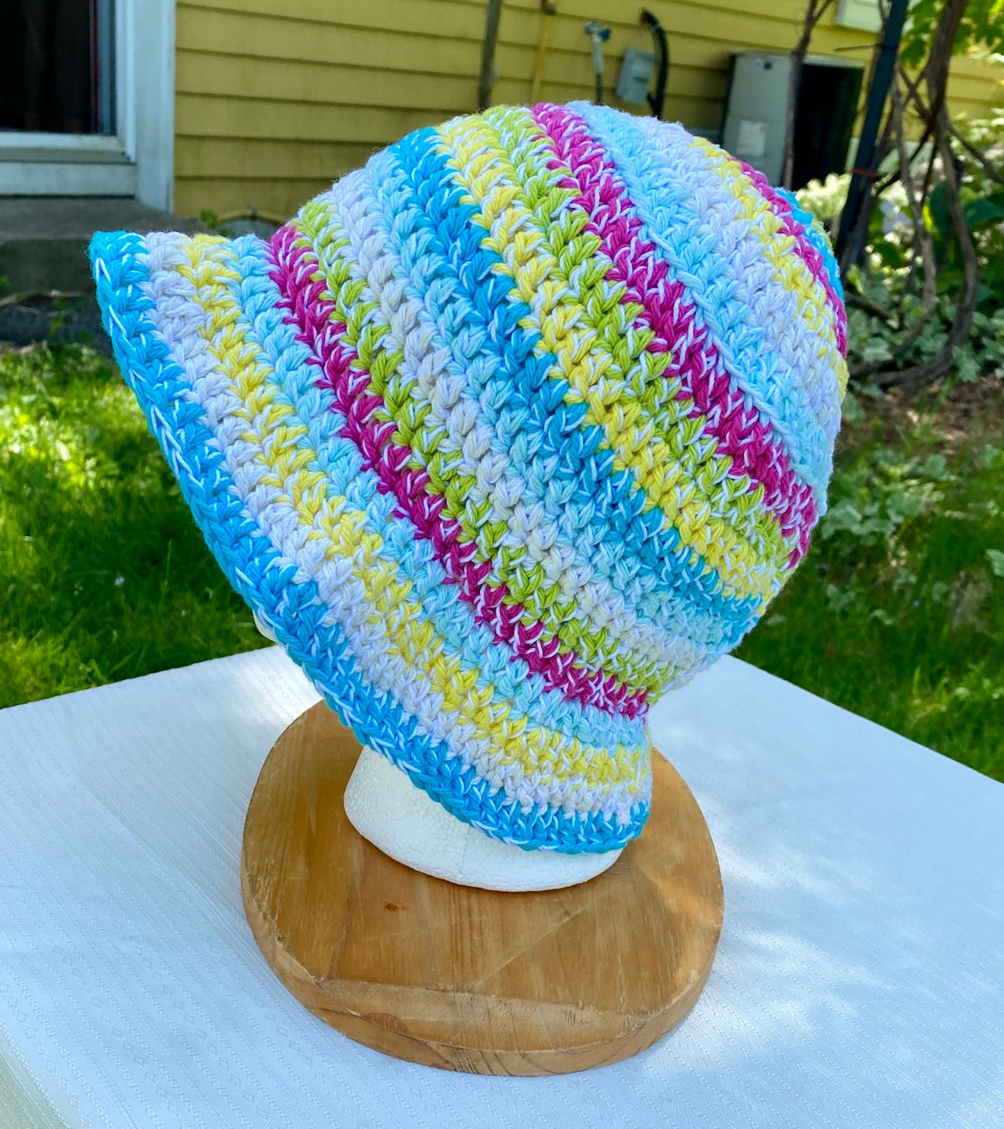 Adult Crochet Bucket Hat - Pastels