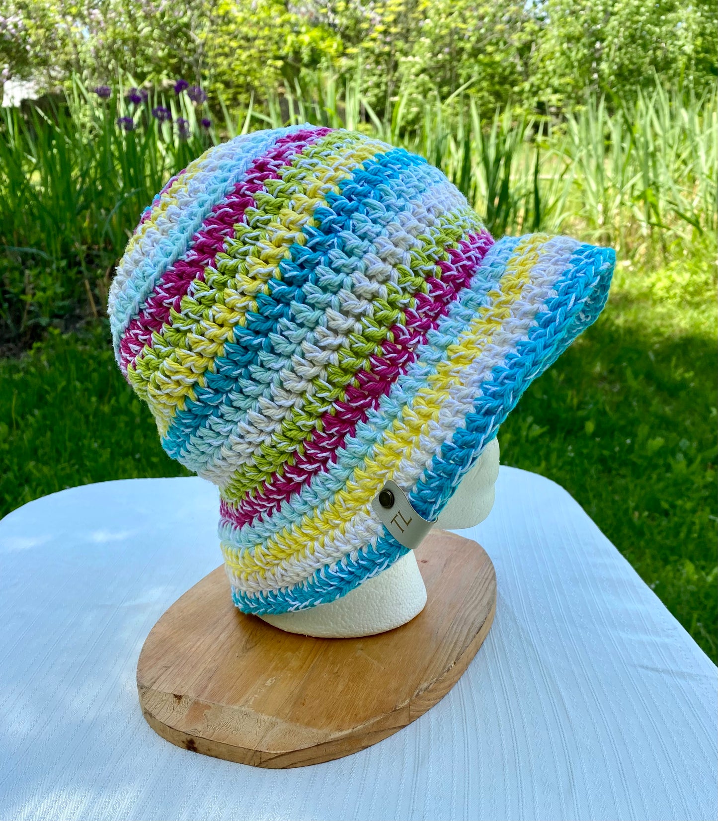 Adult Crochet Bucket Hat - Pastels