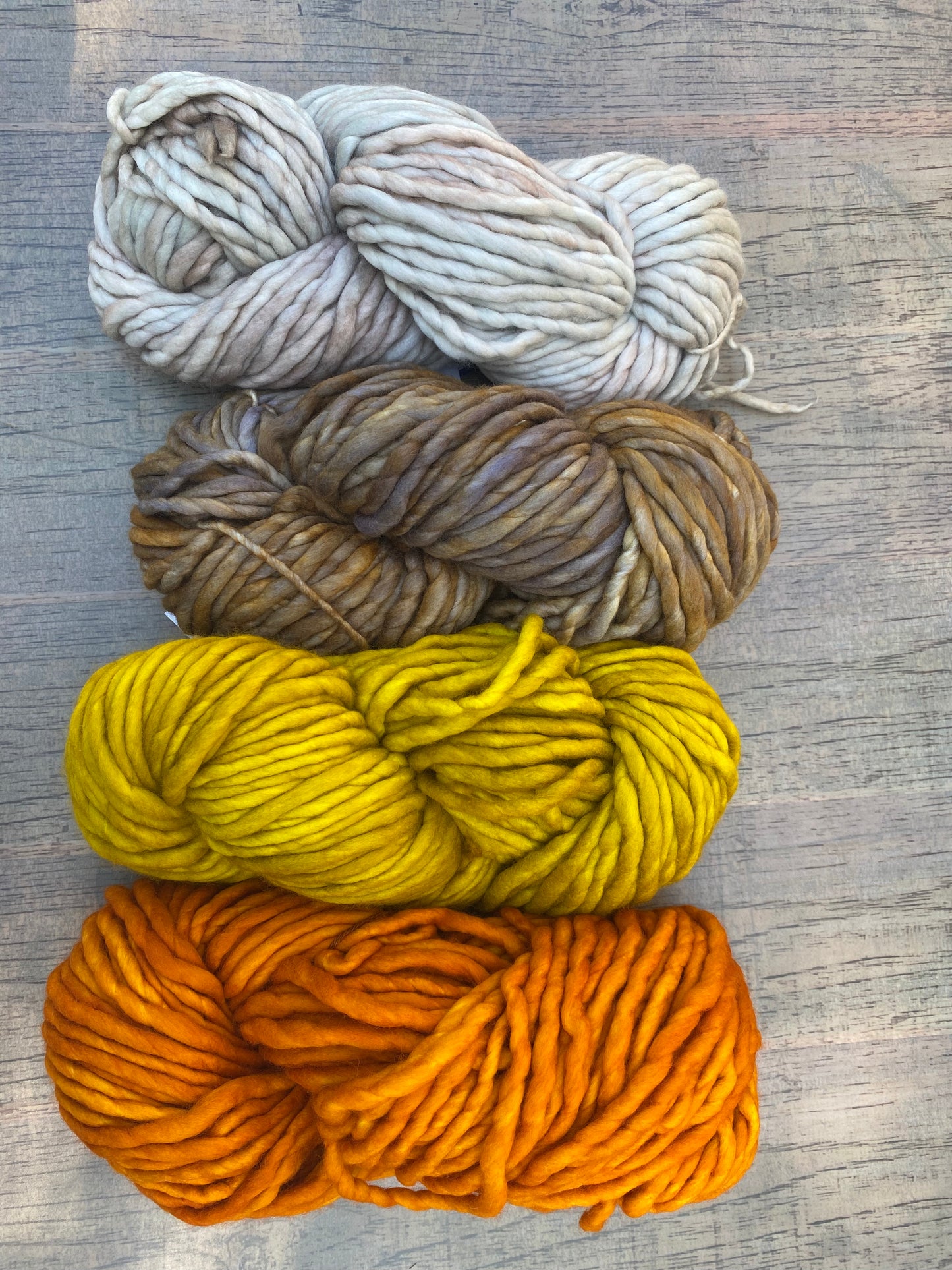 Malabrigo Rasta WHOLE GRAIN - 100% Merino Wool | Hand Dyed | Single ply | Slightly felted | 150 gram skeins